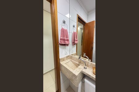 Apartamento à venda com 96m², 2 quartos e 1 vagaBanheiro