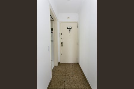 Apartamento à venda com 93m², 3 quartos e 1 vagaCorredor de Entrada