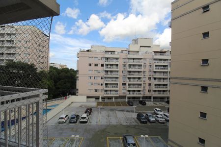 Apartamento à venda com 83m², 3 quartos e 1 vagaÁrea de serviço - Vista