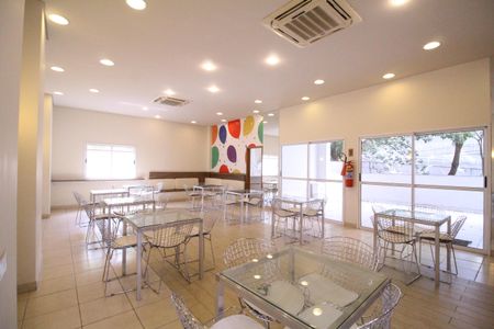 Apartamento à venda com 83m², 3 quartos e 1 vagaÁrea comum - Salão de festas