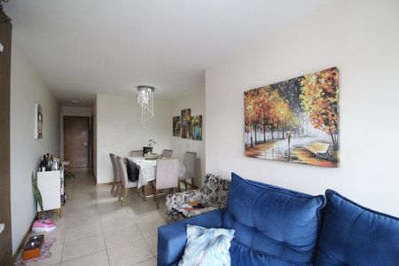 Apartamento à venda com 83m², 3 quartos e 1 vagaSala