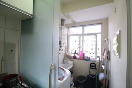 Apartamento à venda com 83m², 3 quartos e 1 vagaÁrea de serviço