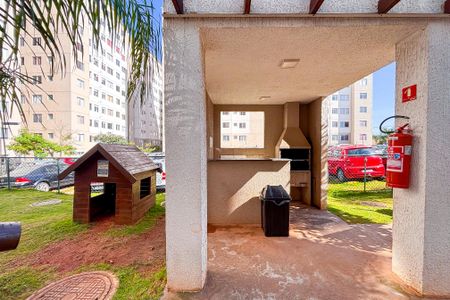 Apartamento para alugar com 42m², 2 quartos e sem vagaÁrea comum - Churrasqueira