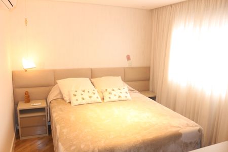 Apartamento à venda com 246m², 3 quartos e 3 vagasSuíte 1