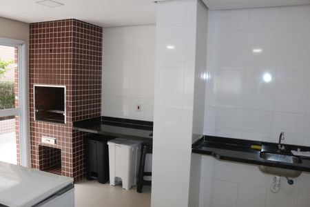 Apartamento à venda com 246m², 3 quartos e 3 vagasÁrea comum - Churrasqueira