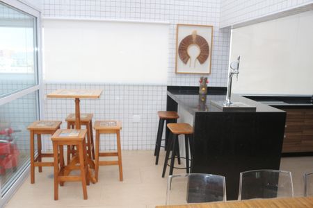 Apartamento à venda com 246m², 3 quartos e 3 vagasÁrea gourmet