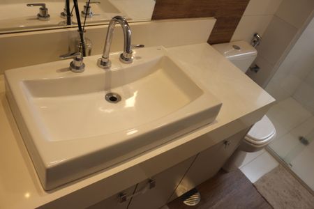 Apartamento à venda com 246m², 3 quartos e 3 vagasBanheiro da Suíte 1