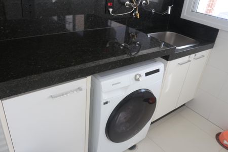 Apartamento à venda com 246m², 3 quartos e 3 vagasÁrea de Serviço