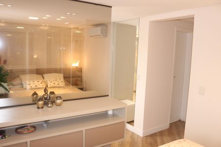 Apartamento à venda com 246m², 3 quartos e 3 vagasSuíte 1