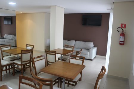 Apartamento à venda com 246m², 3 quartos e 3 vagasÁrea comum - Salão de festas