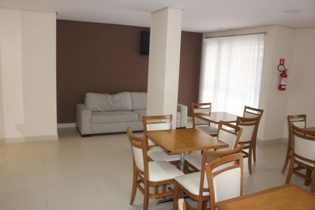 Apartamento à venda com 246m², 3 quartos e 3 vagasÁrea comum - Salão de festas