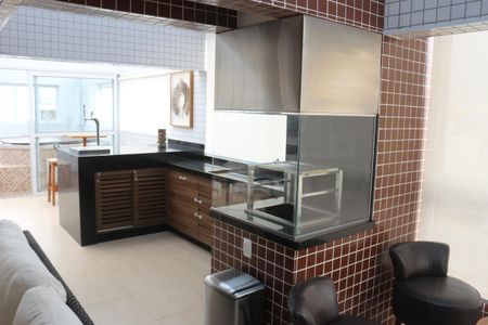 Apartamento à venda com 246m², 3 quartos e 3 vagasÁrea gourmet