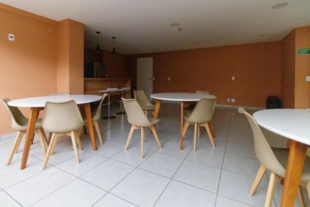 Apartamento para alugar com 41m², 2 quartos e 1 vagaÁrea comum - Salão de festas