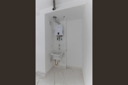 Apartamento à venda com 33m², 2 quartos e sem vaga Apartamento à venda com 33m², 2 quartos e sem vagaÁrea de Serviço