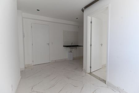 Apartamento à venda com 33m², 2 quartos e sem vaga Apartamento à venda com 33m², 2 quartos e sem vagaSala