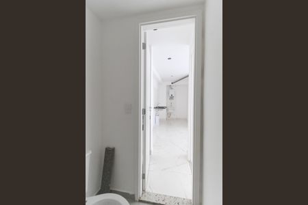 Apartamento à venda com 33m², 2 quartos e sem vaga Apartamento à venda com 33m², 2 quartos e sem vagaBanheiro