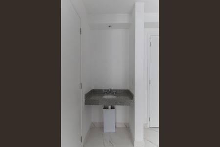 Apartamento à venda com 33m², 2 quartos e sem vaga Apartamento à venda com 33m², 2 quartos e sem vagaBanheiro