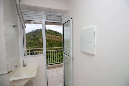 Apartamento para alugar com 55m², 3 quartos e 1 vagaÁrea de Serviço