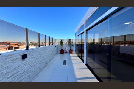 Apartamento à venda com 180m², 3 quartos e 2 vagasTerraço