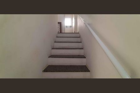 Casa à venda com 64m², 2 quartos e 2 vagas Casa à venda com 64m², 2 quartos e 2 vagasAcesso aos Quartos