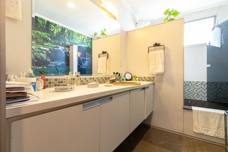 Apartamento à venda com 162m², 3 quartos e 2 vagasBanheiro da Suíte