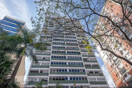 Apartamento à venda com 162m², 3 quartos e 2 vagasFachada