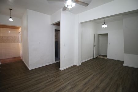 Apartamento para alugar com 60m², 3 quartos e sem vagaSala