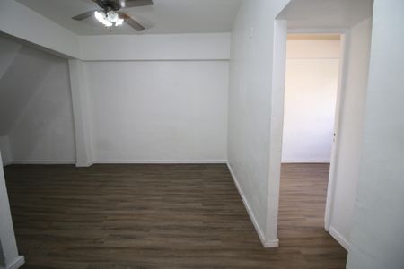 Apartamento para alugar com 60m², 3 quartos e sem vagaCorredor
