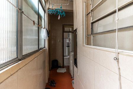 Apartamento à venda com 110m², 2 quartos e sem vaga Apartamento à venda com 110m², 2 quartos e sem vagaÁrea de Serviço