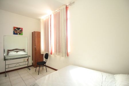 Apartamento para alugar com 77m², 2 quartos e sem vagaQuarto 2