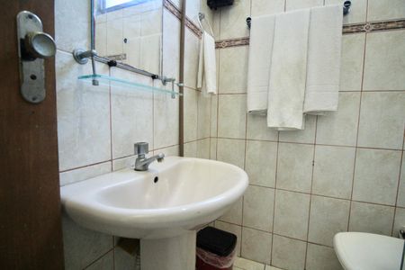 Apartamento para alugar com 77m², 2 quartos e sem vagaBanheiro