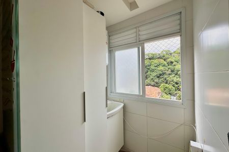 Apartamento para alugar com 198m², 3 quartos e 2 vagas Apartamento para alugar com 198m², 3 quartos e 2 vagasÁrea de Serviço 1