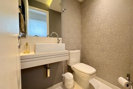 Apartamento para alugar com 198m², 3 quartos e 2 vagas Apartamento para alugar com 198m², 3 quartos e 2 vagasLavabo