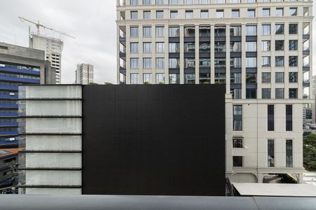 Apartamento à venda com 42m², 1 quarto e 1 vaga Apartamento à venda com 42m², 1 quarto e 1 vagaVaranda