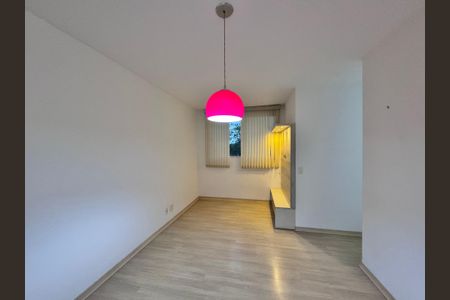 Apartamento à venda com 52m², 3 quartos e 1 vaga Apartamento à venda com 52m², 3 quartos e 1 vagaSala