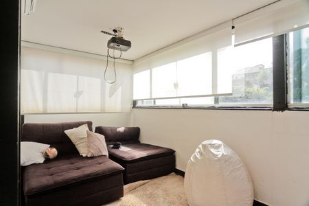 Apartamento para alugar com 120m², 2 quartos e 1 vagaSala