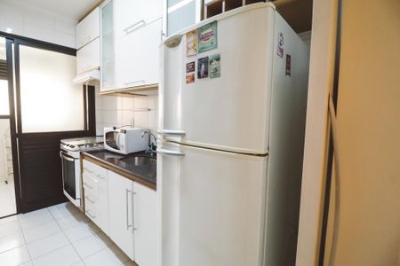 Apartamento à venda com 66m², 3 quartos e 2 vagas Apartamento à venda com 66m², 3 quartos e 2 vagasCozinha
