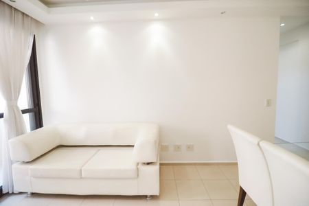 Apartamento à venda com 66m², 3 quartos e 2 vagas Apartamento à venda com 66m², 3 quartos e 2 vagasSala