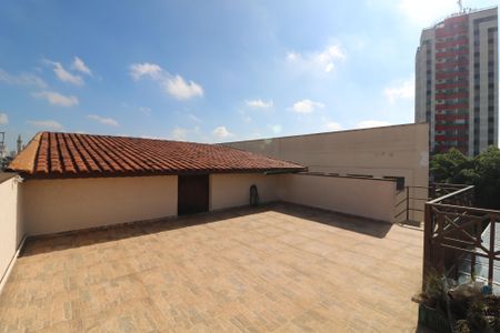 Casa à venda com 350m², 3 quartos e 3 vagasVaranda 2