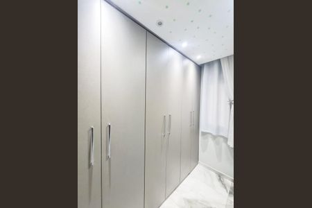 Apartamento à venda com 68m², 2 quartos e 1 vagaQuarto 