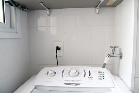 Apartamento à venda com 68m², 2 quartos e 1 vagaÁrea de Serviço