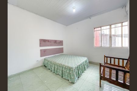 Casa para alugar com 120m², 2 quartos e 1 vaga Casa para alugar com 120m², 2 quartos e 1 vagaQuarto