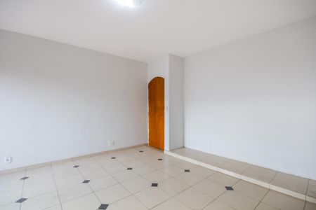 Quarto  de casa para alugar com 2 quartos, 120m² em Santa Maria, Osasco