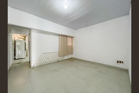 Sala de casa para alugar com 2 quartos, 120m² em Santa Maria, Osasco