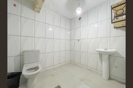 Casa para alugar com 120m², 2 quartos e 1 vaga Casa para alugar com 120m², 2 quartos e 1 vagaBanheiro 2