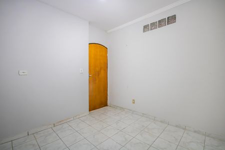 Casa para alugar com 120m², 2 quartos e sem vaga Casa para alugar com 120m², 2 quartos e sem vagaSuíte