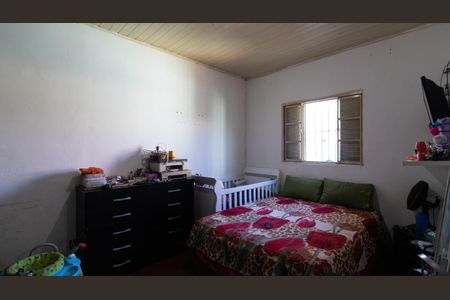 Casa à venda com 380m², 4 quartos e 4 vagas Casa à venda com 380m², 4 quartos e 4 vagasCasa 2- Quarto 1