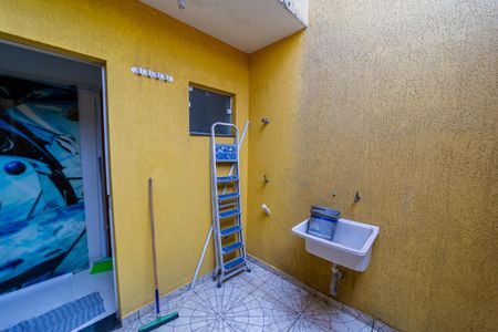 Casa de condomínio para alugar com 120m², 3 quartos e 2 vagasÁrea de Serviço