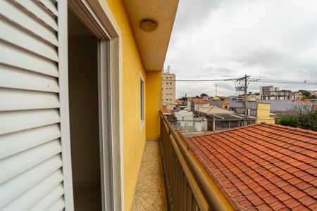 Casa de condomínio para alugar com 120m², 3 quartos e 2 vagasVaranda