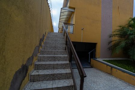Casa de condomínio para alugar com 120m², 3 quartos e 2 vagasFachada
